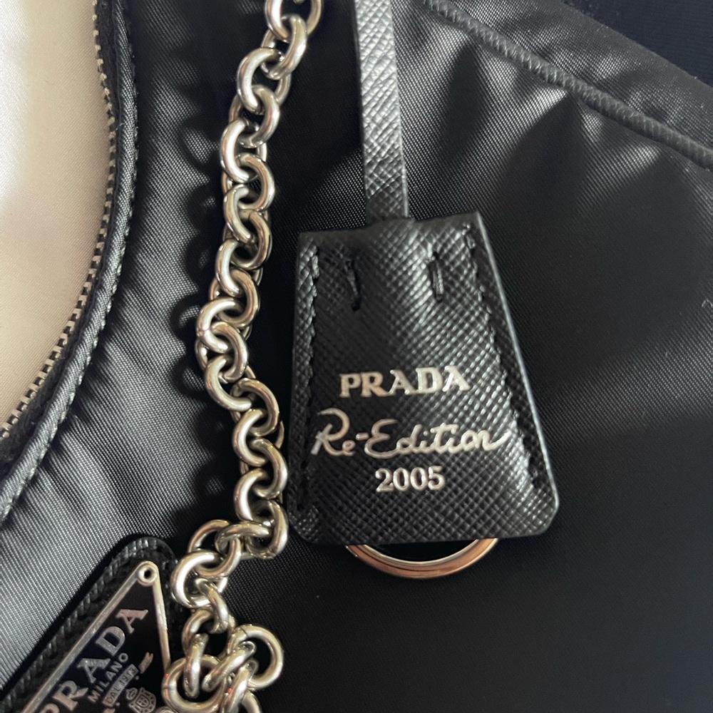 Prada re edition 2005 - Picture 3 of 11
